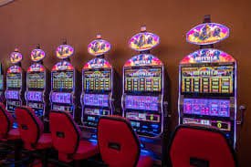 33wwin ဂိမ်းလော်ဘီ Live Casino Baccarat Dragon Tiger Myanmar